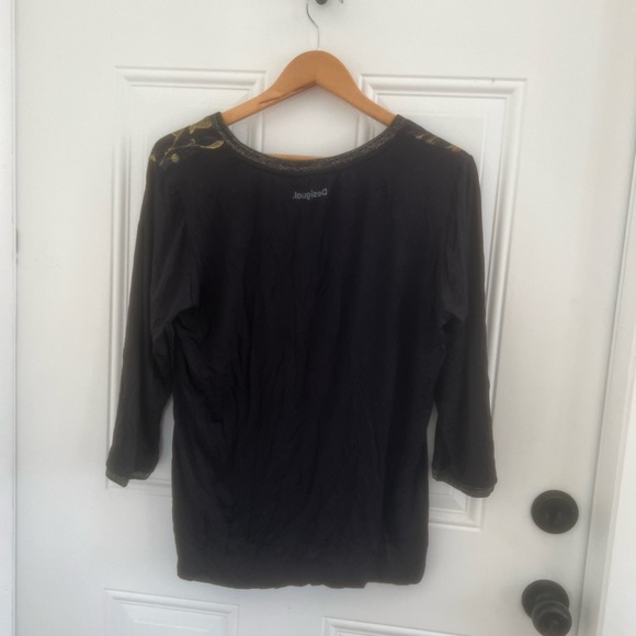 Desigual top NWT - Picture 10 of 13